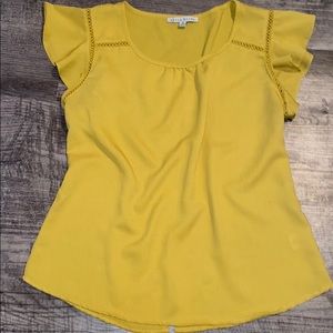Haute Monde sleeveless blouse.